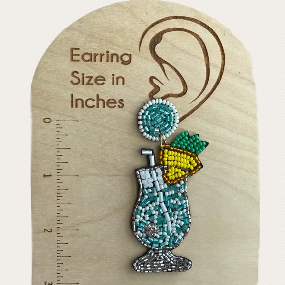 NWT Treasure Pina Colada Beaded Earrings - Picture 2 of 6